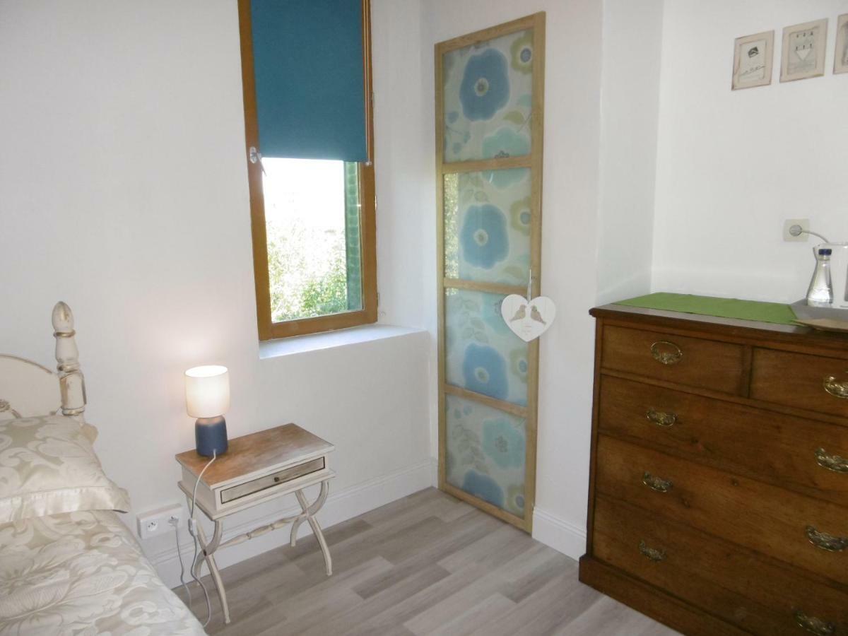 Le Chat Qui Peche B&B Châteauneuf-la-Forêt Esterno foto