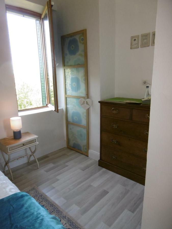 Le Chat Qui Peche B&B Châteauneuf-la-Forêt Esterno foto